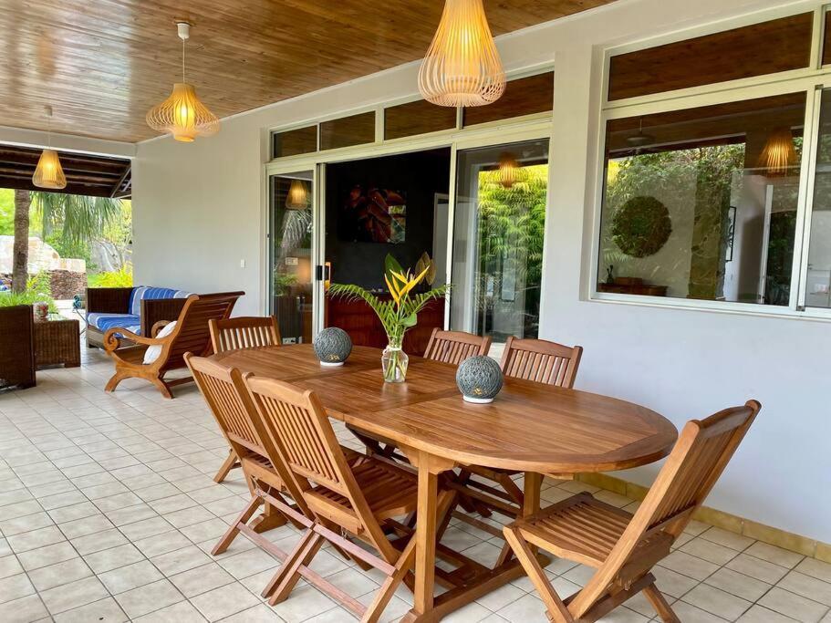 Villa Hoama Lodge Moorea Teavaro 外观 照片