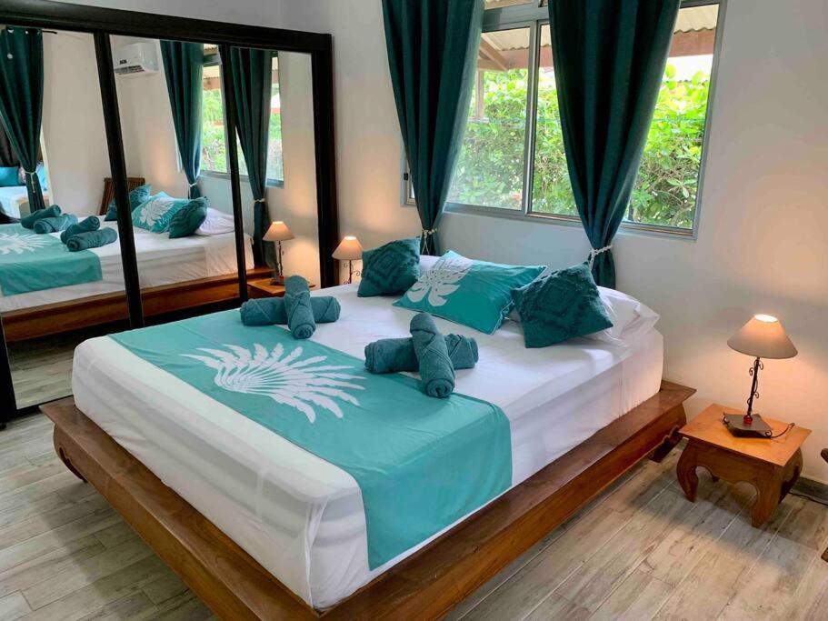 Villa Hoama Lodge Moorea Teavaro 外观 照片